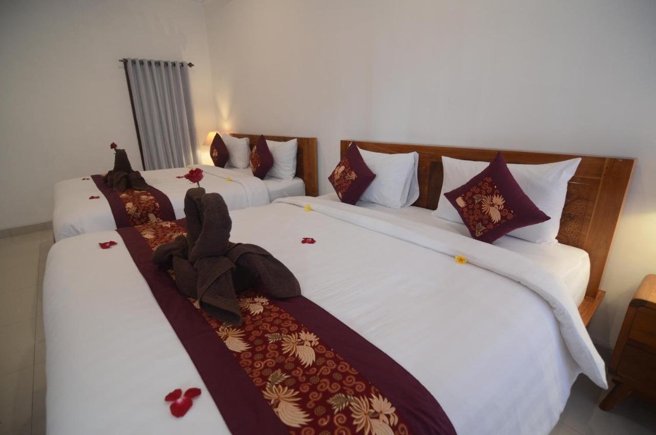 Kusuma Guesthouse Canggu Esterno foto