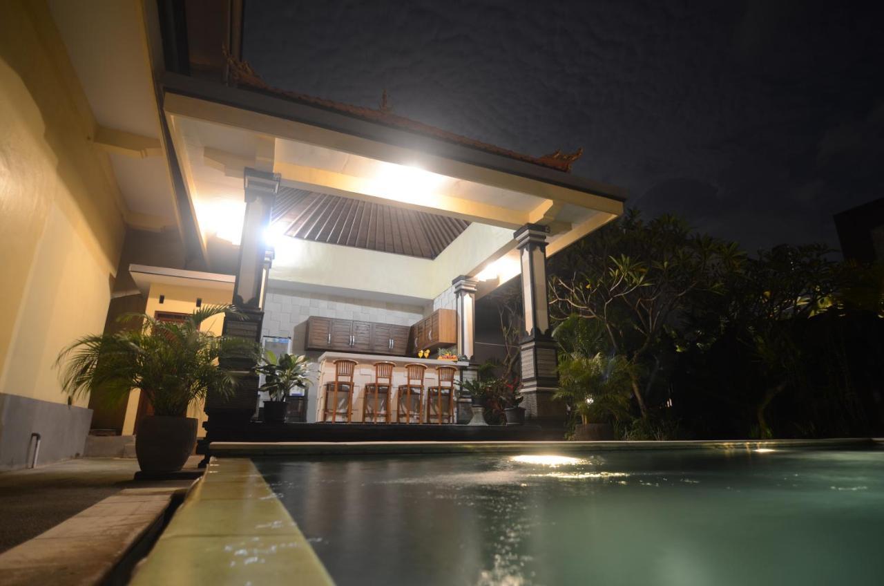 Kusuma Guesthouse Canggu Esterno foto